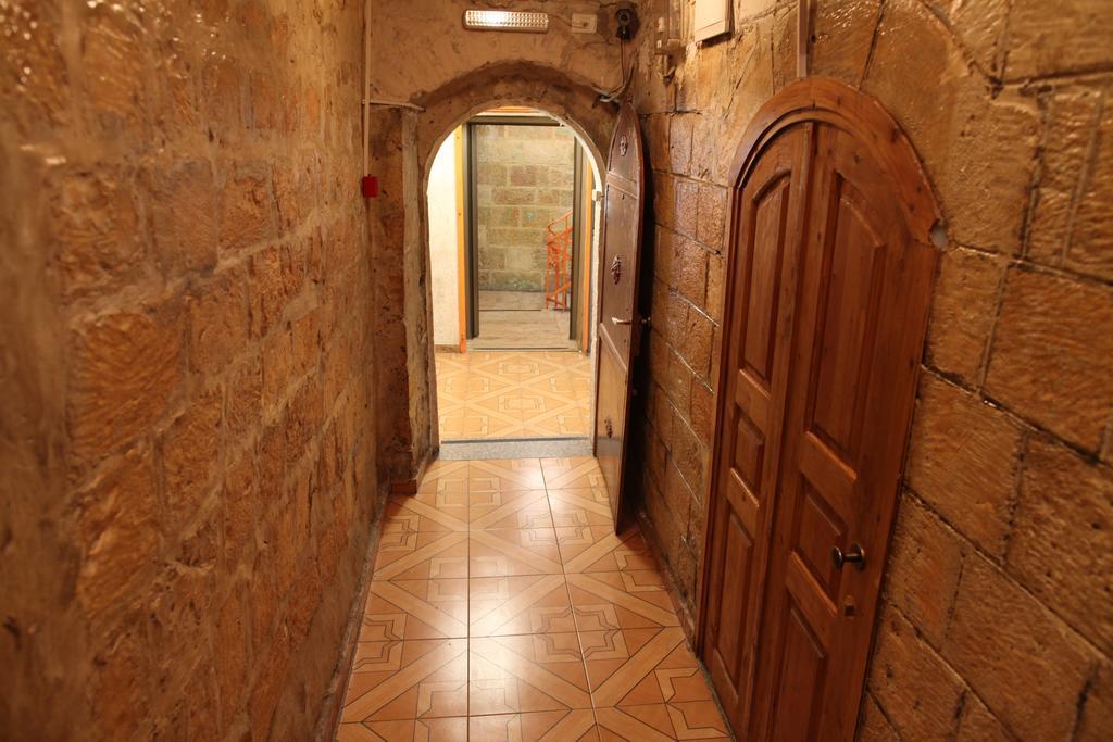 Palm Hostel Jeruzalem Buitenkant foto