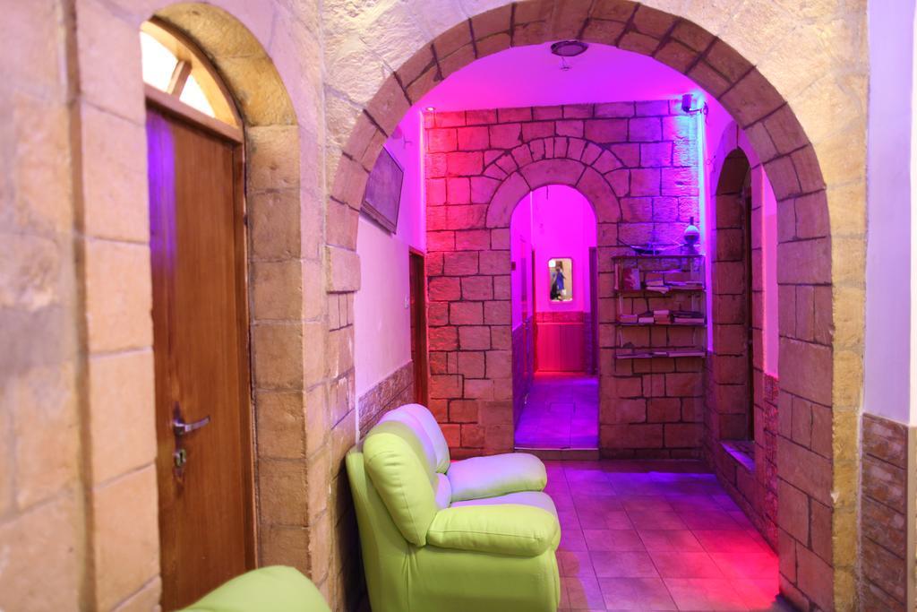 Palm Hostel Jeruzalem Buitenkant foto