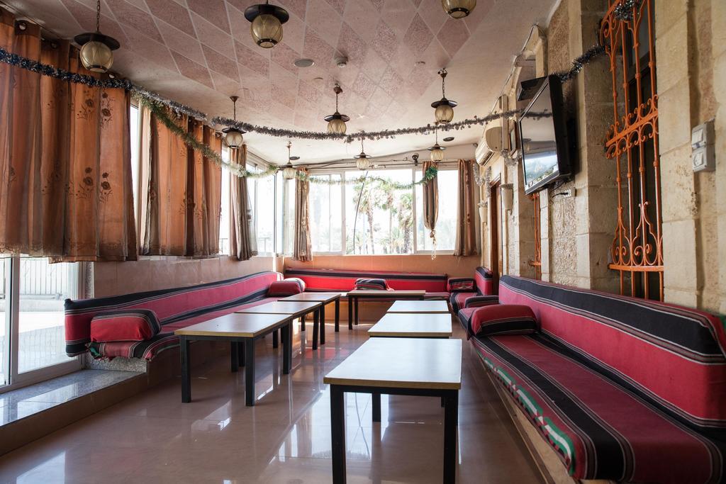 Palm Hostel Jeruzalem Buitenkant foto