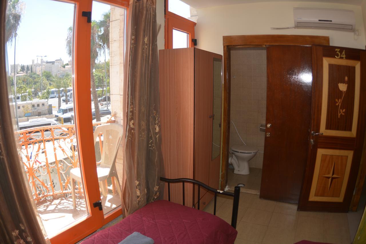 Palm Hostel Jeruzalem Buitenkant foto