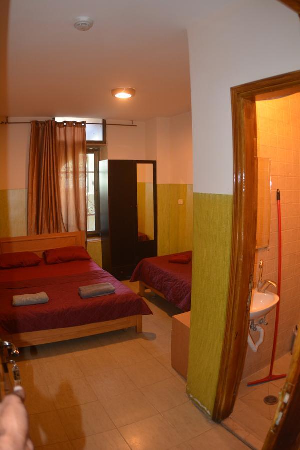 Palm Hostel Jeruzalem Buitenkant foto
